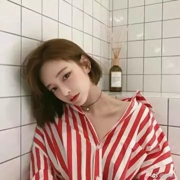 爱在夜色阑珊处